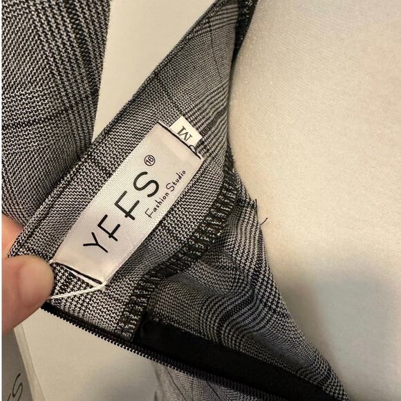 YFFS Gray Plaid Tie Back Mini Dress - Picture 10 of 12